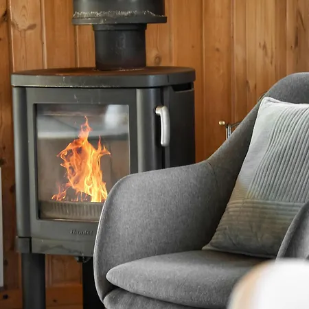 Сasa de vacaciones Med Indhegnet Terrasse Og Sauna Sj204 *