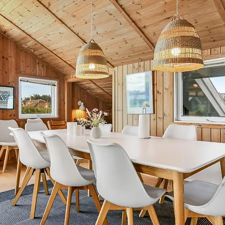 Med Indhegnet Terrasse Og Sauna Sj204 Harboør