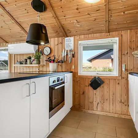 Vakantiehuis Med Indhegnet Terrasse Og Sauna Sj204 Harboør
